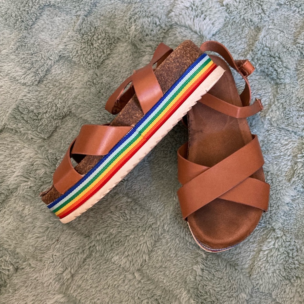 Platform girls sandal size 12.